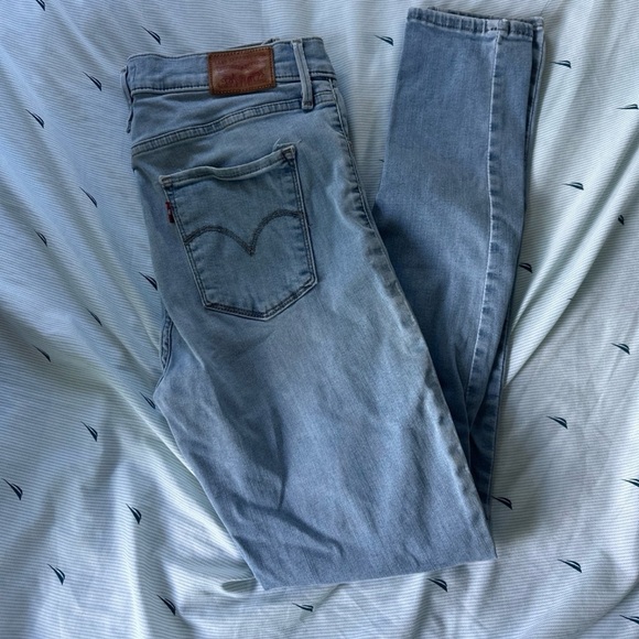 Levi’s 720 Skinny Jeans - Picture 4 of 4